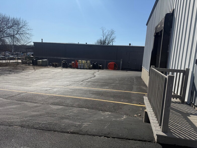 More Photos Of 67 Beverage Hill Ave, Pawtucket Industrial For Lease