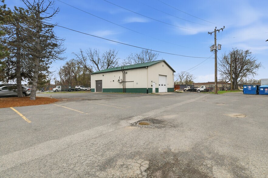 More Photos Of , West Springfield Unknown For Sale