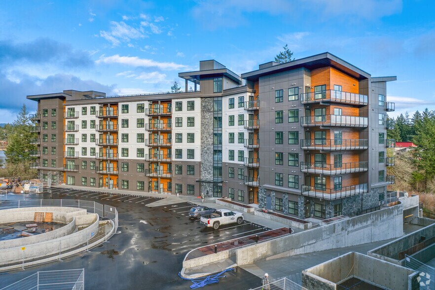Primary Photo Of 1110-1112 Mccallum Rd, Langford Apartments For Lease