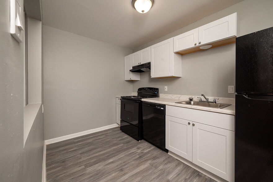 More Photos Of 1707 Arrowhead Rd, North Little Rock Apartments For Sale