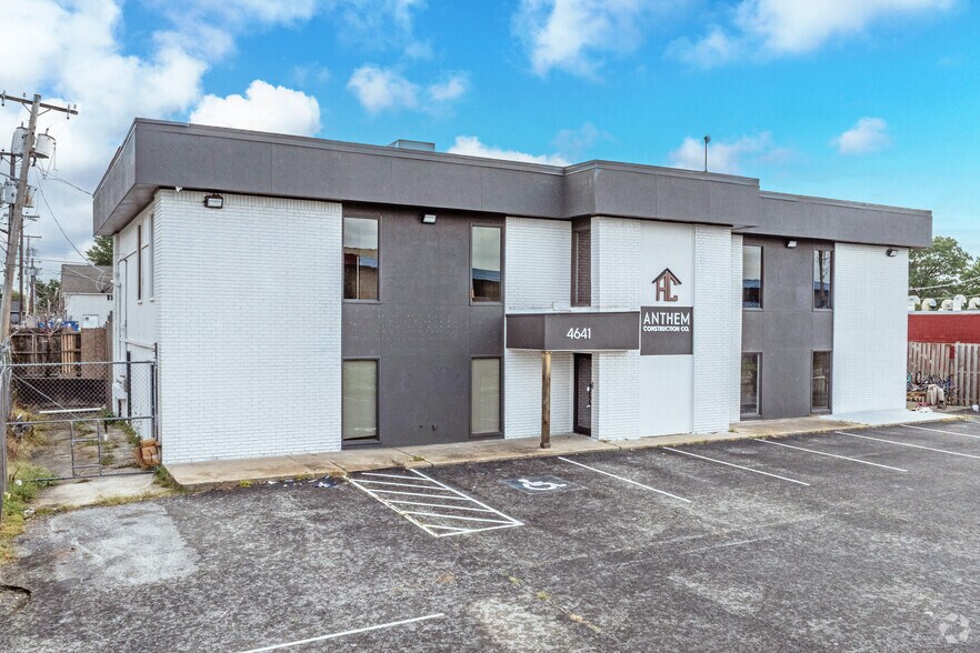 More Photos Of 4641 S Braden Ave, Tulsa Office For Sale