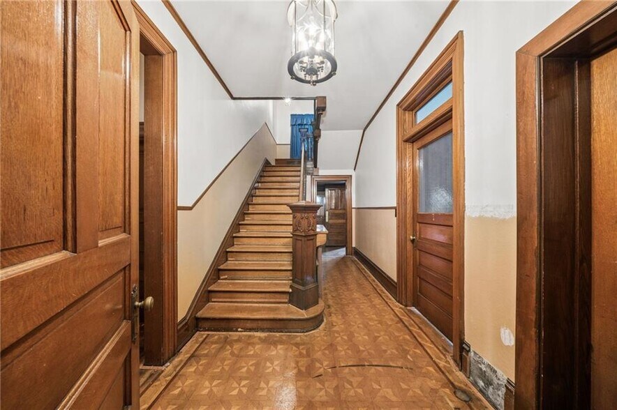 More Photos Of 112 Alexander Ave, Greensburg Office Residential For Sale
