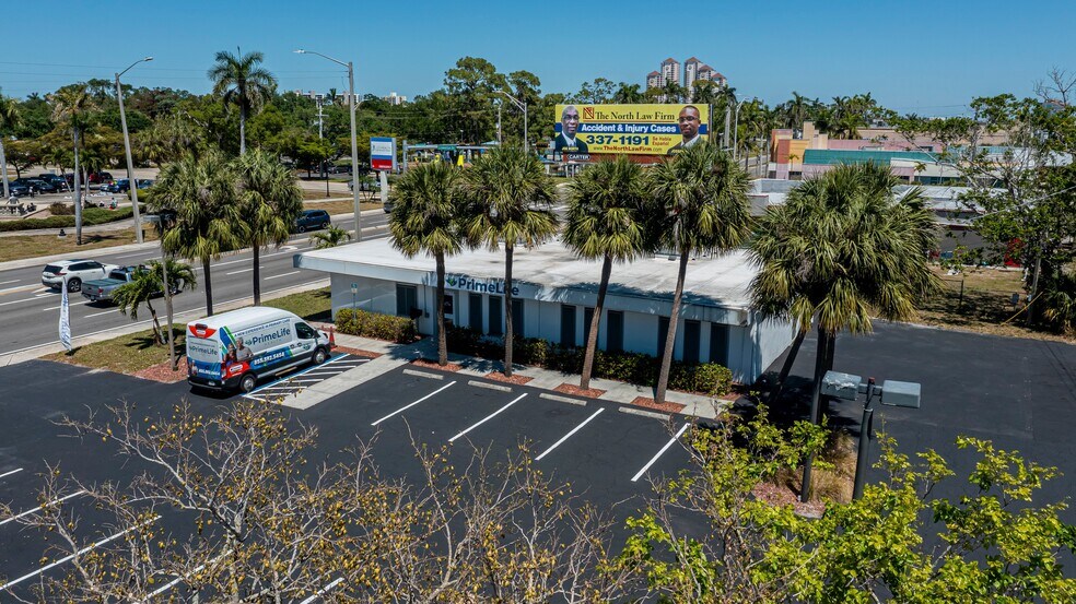 More Photos Of 2621 S Cleveland Ave, Fort Myers Medical For Sale