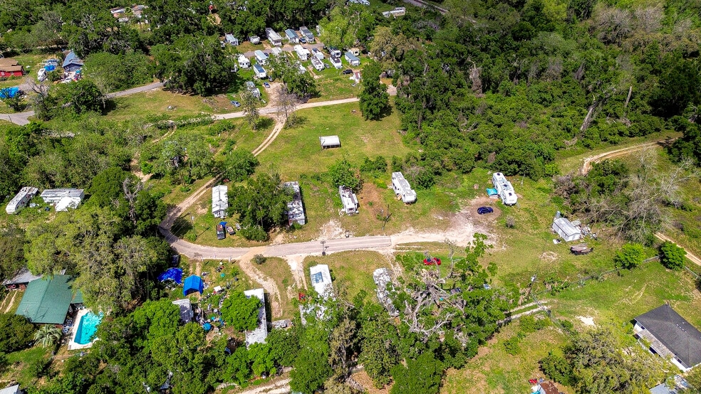 More Photos Of 19110 US Highway 301, Dade City Multifamily For Sale