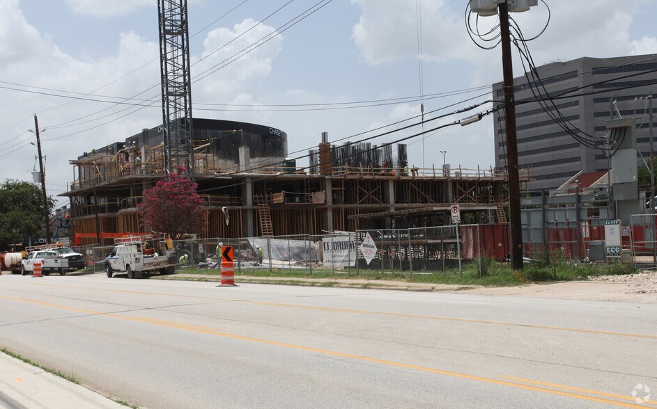 More Photos Of 2929 Weslayan St, Houston Apartments For Lease