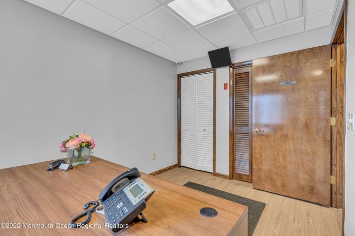 More Photos Of 776-780 Commons Way, Toms River Office For Sale