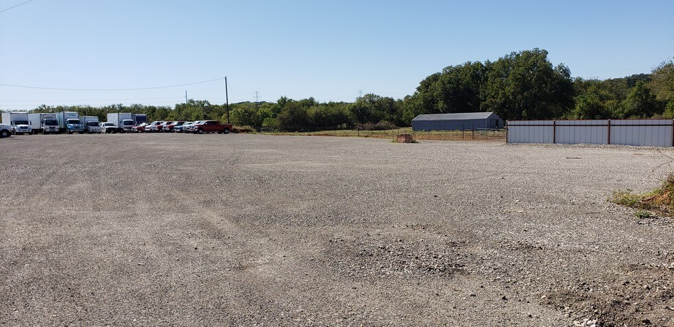 More Photos Of 8010 Rendon Bloodworth Rd, Mansfield Land For Lease