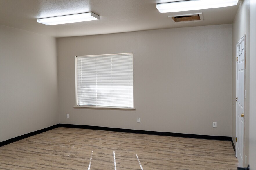 More Photos Of 44 E Spaulding Ave, Pueblo Office For Lease