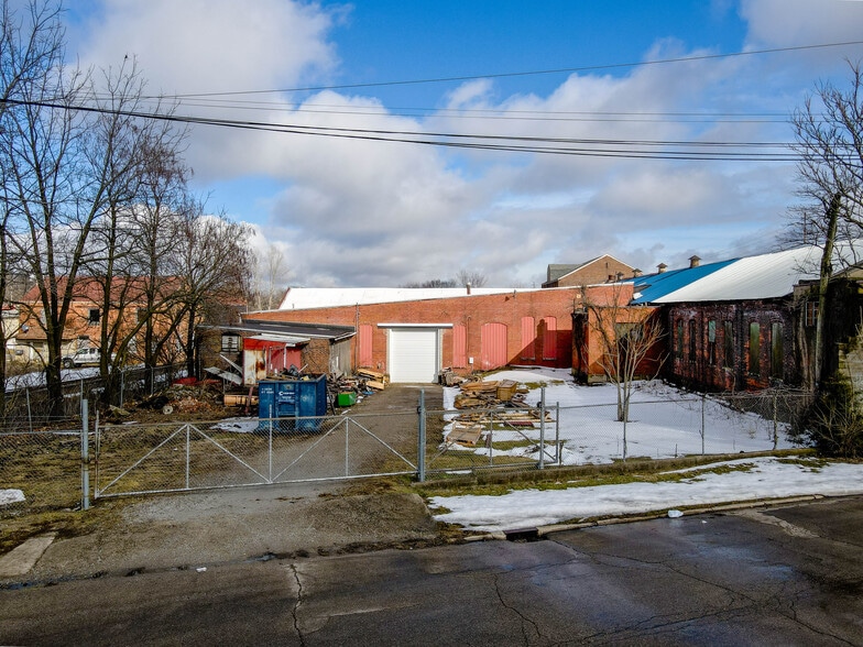 More Photos Of 2424 Columbus Rd, Springfield Warehouse For Sale