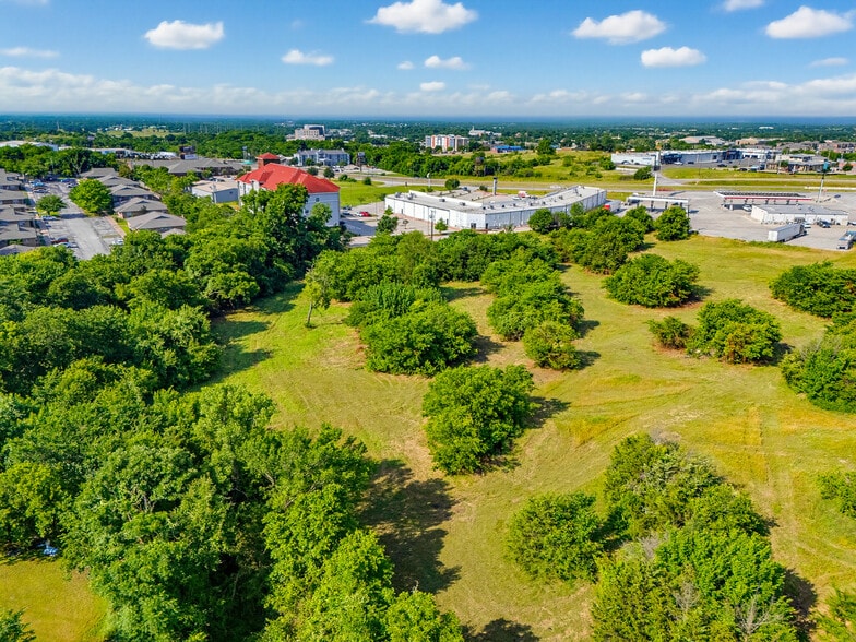 More Photos Of 1300 S Trenchard St, Decatur Land For Sale