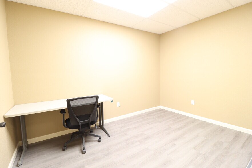 More Photos Of 2605 French dr, Hobbs Industrial For Lease
