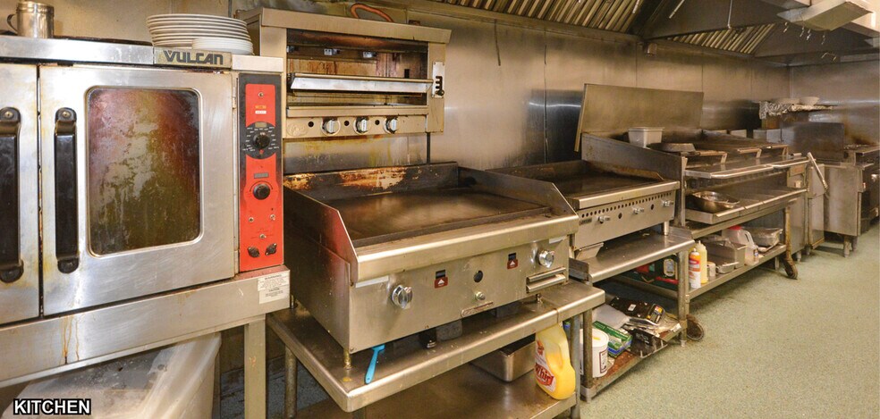 More Photos Of 15228 I-30 Hwy, Benton Restaurant For Sale