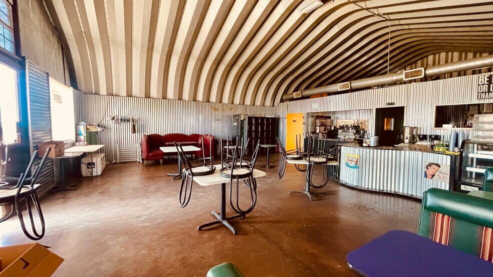 More Photos Of 1613 W San Antonio St, Marfa Specialty For Sale