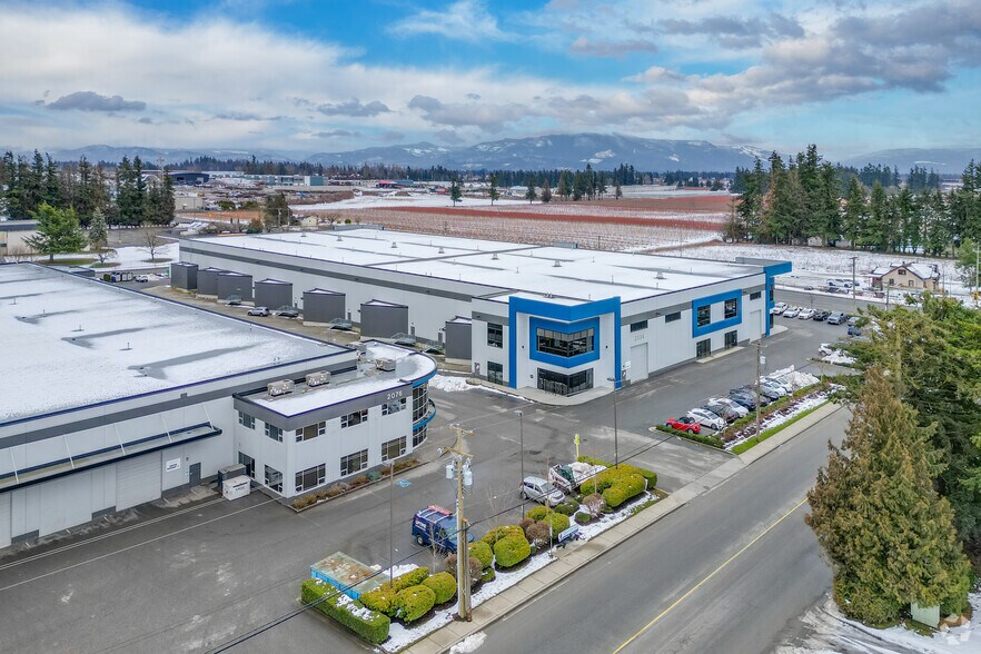 More Photos Of 2034 Townline Rd, Abbotsford Warehouse For Lease