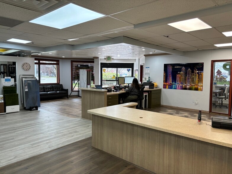 More Photos Of 85 Eastbay Blvd, Provo Storefront For Lease