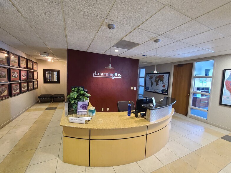More Photos Of 5085 List Dr, Colorado Springs Medical For Lease