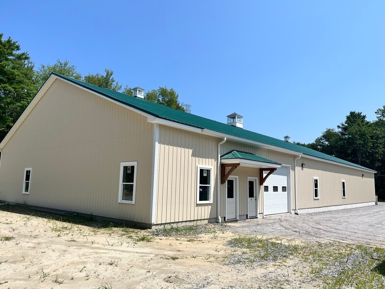 More Photos Of 112 Pond Rd, Bowdoinham Warehouse For Sale
