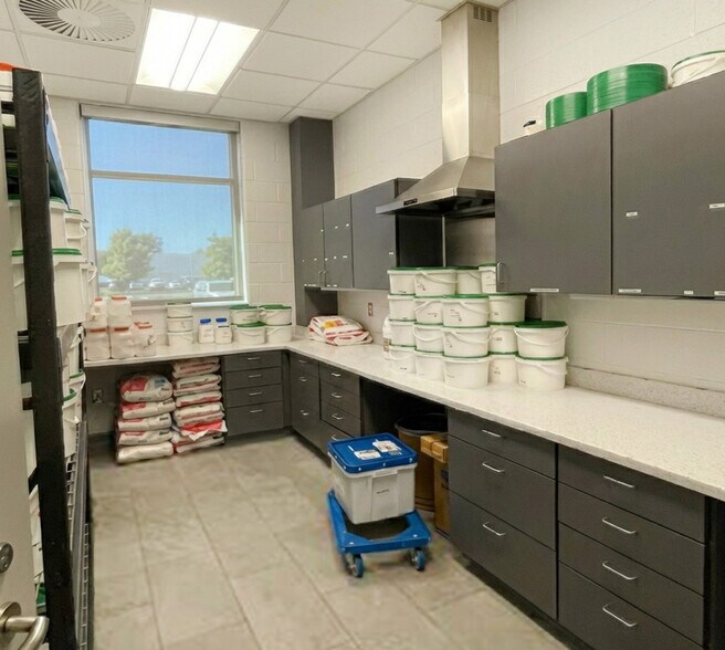 More Photos Of 5301 Park Circle Dr, Kalamazoo Service For Sale