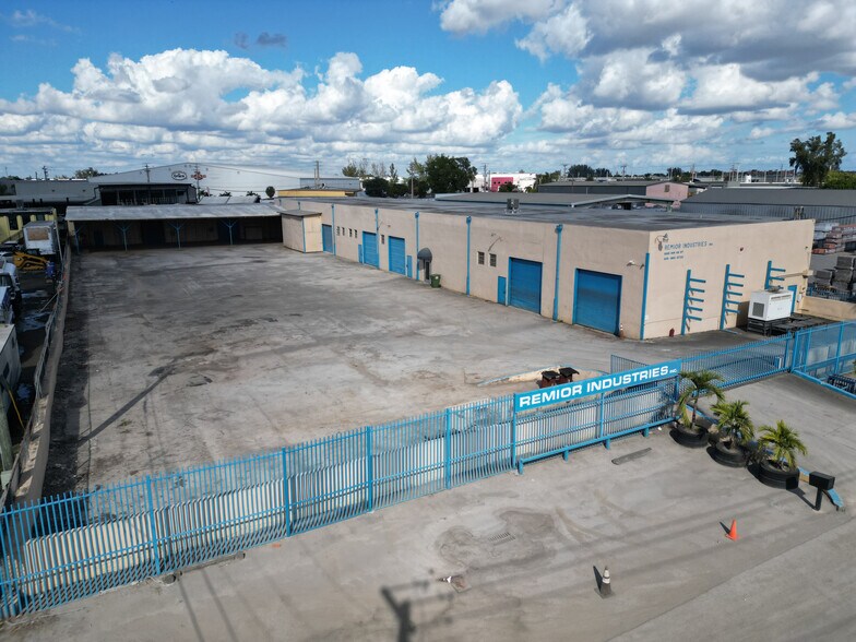 Primary Photo Of 9165 NW 96th St, Medley Warehouse For Sale