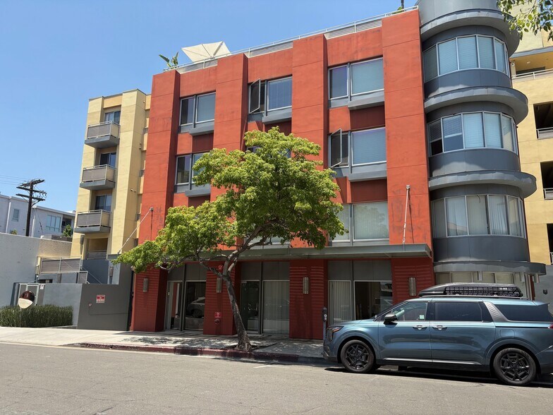 More Photos Of 65 W Dayton St, Pasadena Coworking Space