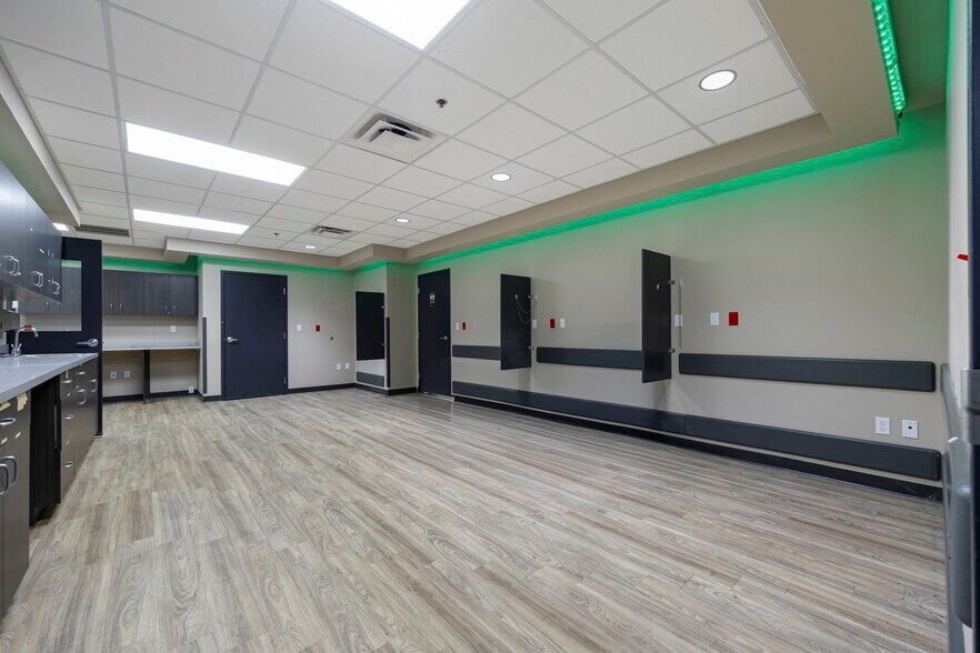 More Photos Of 23607 US HWY 27, Lake Wales Medical For Lease
