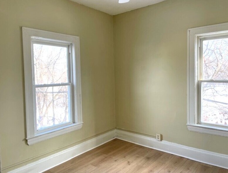 More Photos Of 957 E 143rd St, Cleveland Multifamily For Sale