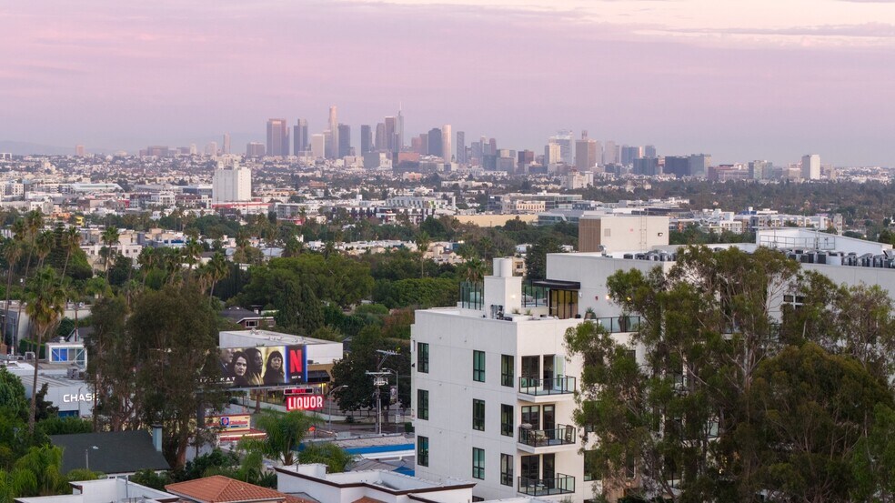 More Photos Of 1511 N Fairfax Ave, Los Angeles Apartments For Lease