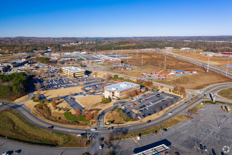 More Photos Of 100 Market Place Blvd, Cartersville Unknown For Lease