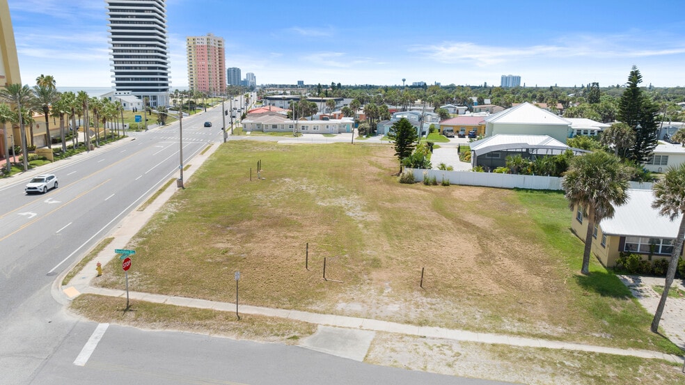 More Photos Of 0000 N Atlantic Ave, Daytona Beach Land For Sale