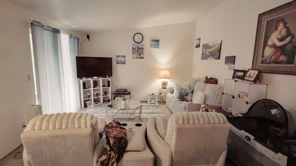 More Photos Of 4846 S 48th St, Tacoma Apartments For Sale