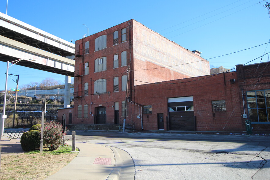 More Photos Of 931 W 8th St, Kansas City Manufacturing For Sale