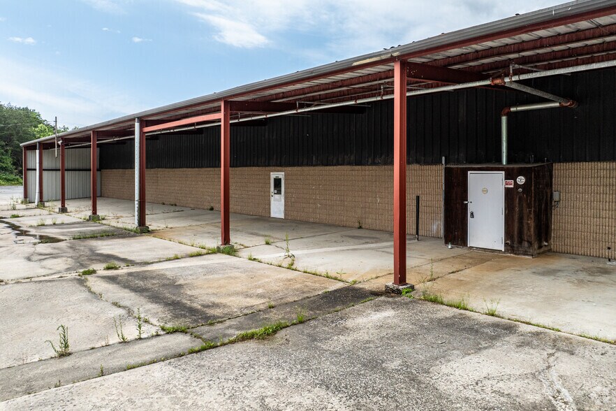 More Photos Of 6303 Macaw Ct, Elkridge Warehouse For Lease