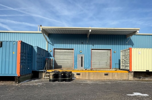 More Photos Of 2 Bayview Ave, Oyster Bay Warehouse For Lease