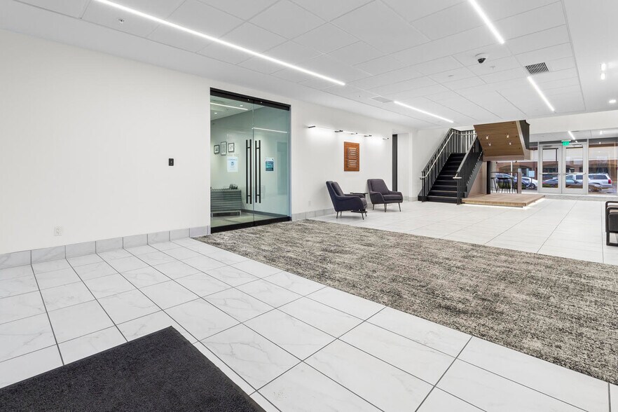 More Photos Of 101 E Carmel Dr, Carmel Office For Lease