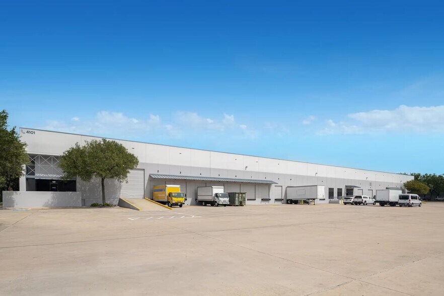 More Photos Of 4101 S Industrial Dr, Austin Warehouse For Lease