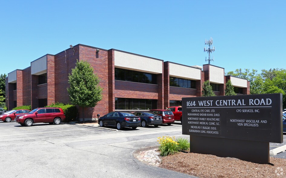 More Photos Of 1614 W Central Rd, Arlington Heights Medical For Lease