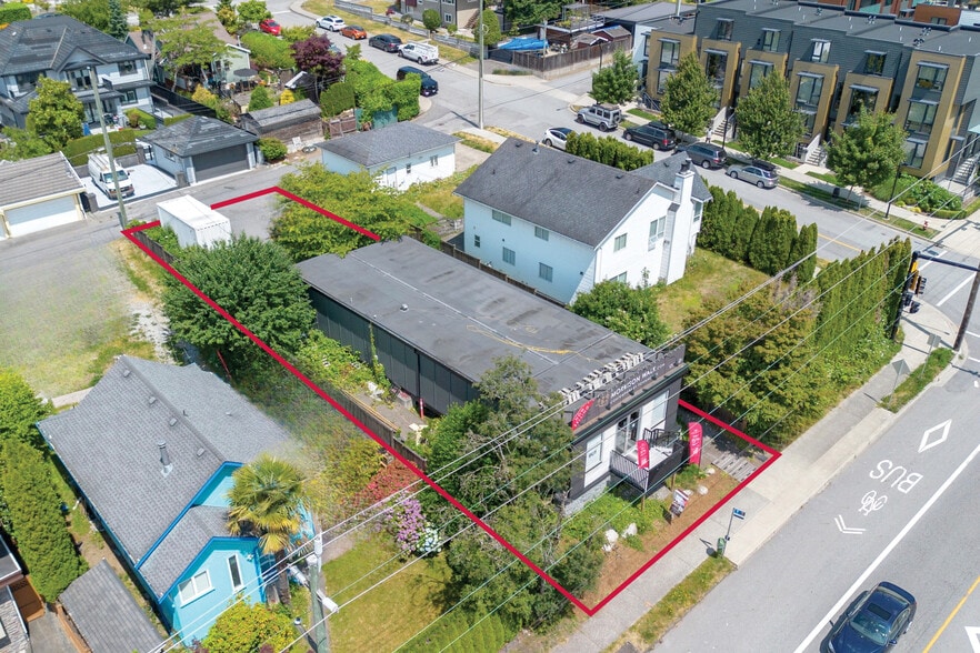 More Photos Of 658 E 3rd St, North Vancouver Land For Sale