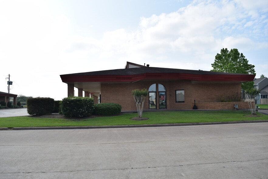 More Photos Of 2503-2510 Westminister St, Pearland Medical For Sale