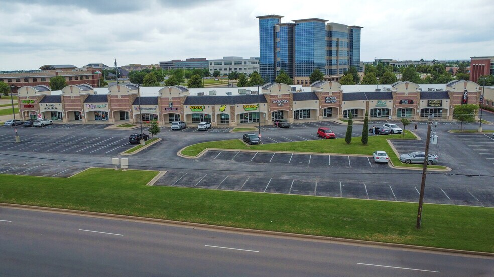 More Photos Of 14101 N May Ave, Oklahoma City General Retail For Lease