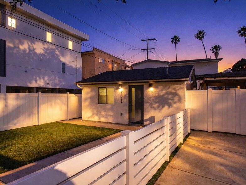 More Photos Of 11967 Bray St, Culver City Apartments For Sale