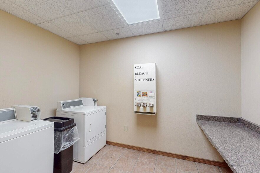 More Photos Of 5640 E Paisano Dr, El Paso Hotel For Sale