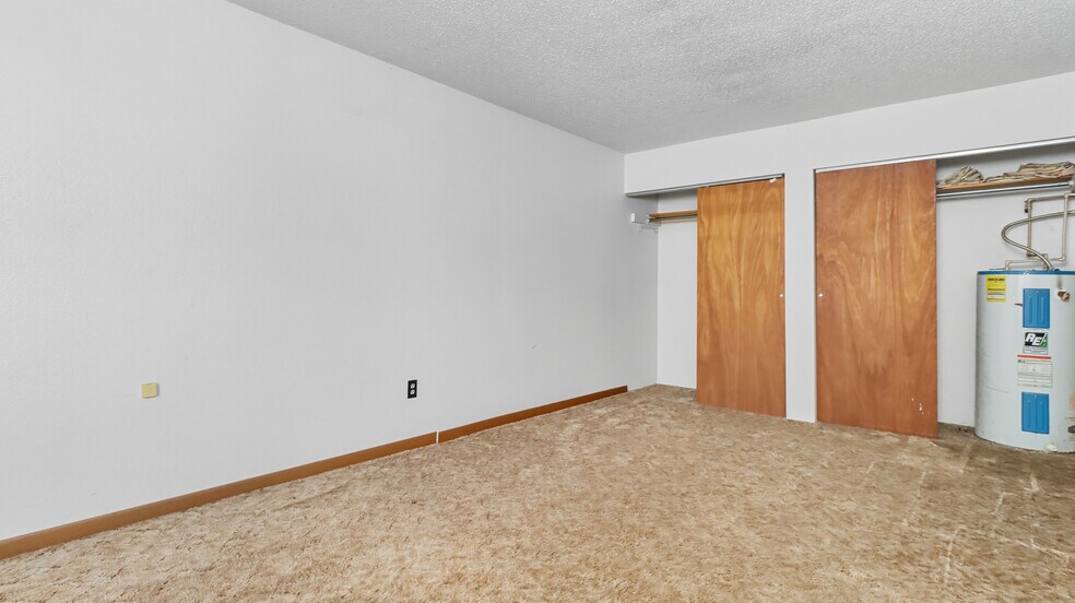 More Photos Of 23195 Shannon Ln, Summersville Apartments For Sale