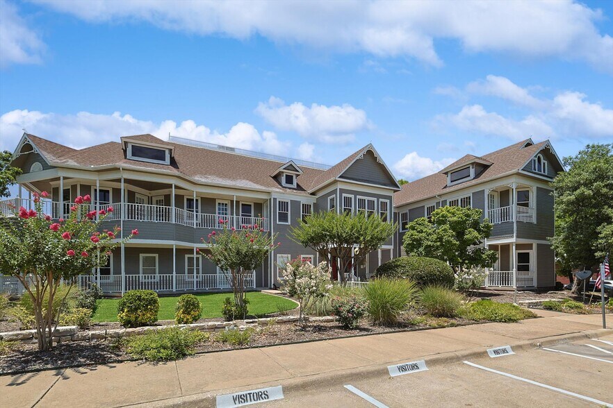 More Photos Of 6800 Heritage Pky, Rockwall Medical For Lease