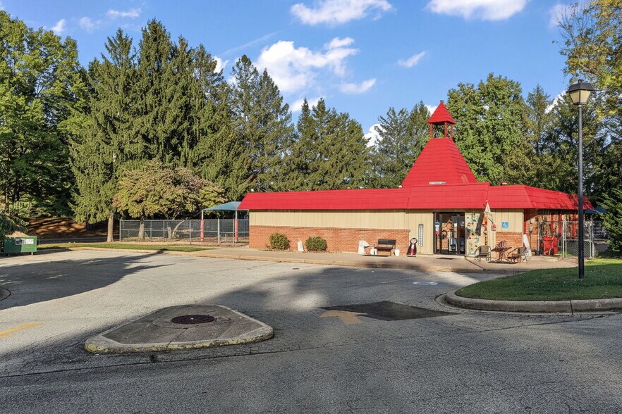 More Photos Of 3449 Hillock Ln, Wilmington Daycare Center For Lease