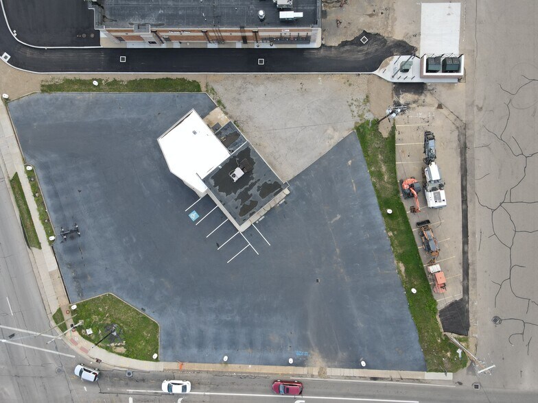 More Photos Of 5101 Tuscarawas St W, Canton Land For Lease