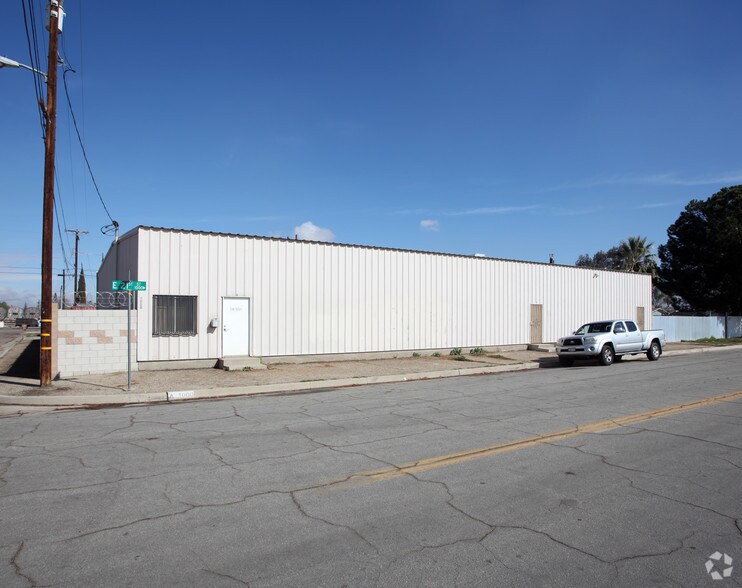 Primary Photo Of 1000 E 21st St, Bakersfield Warehouse For Sale