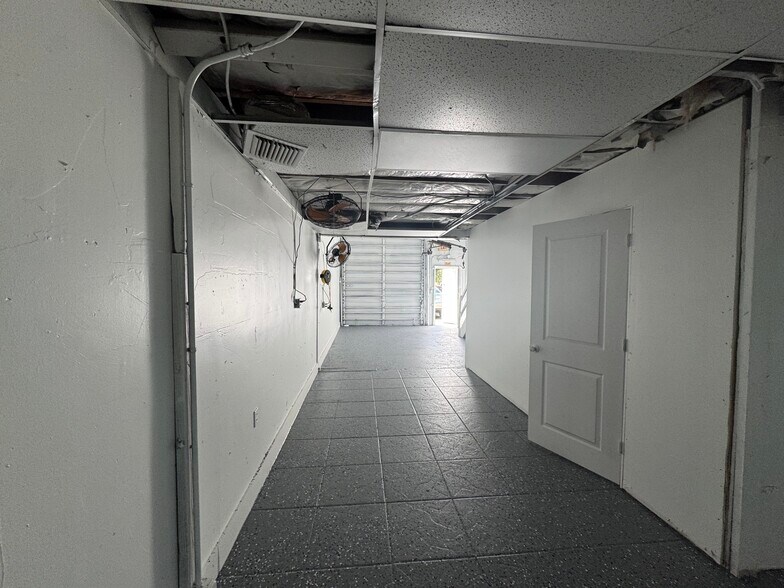 More Photos Of 3056 S State Road 7, Miramar Warehouse For Sale