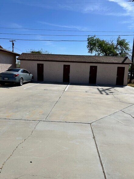More Photos Of 15430 Meyer Rd, Mojave Apartments For Sale