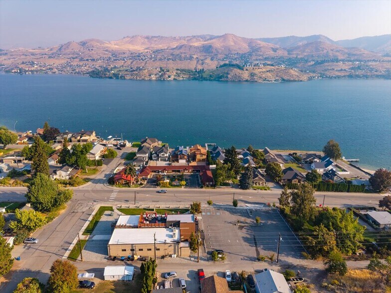 More Photos Of 2037 W Woodin Ave, Chelan Restaurant For Sale