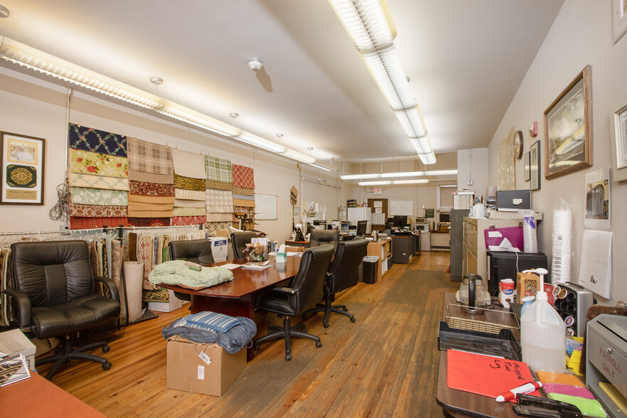 More Photos Of 201 W Lincoln Hwy, Penndel Manufacturing For Sale